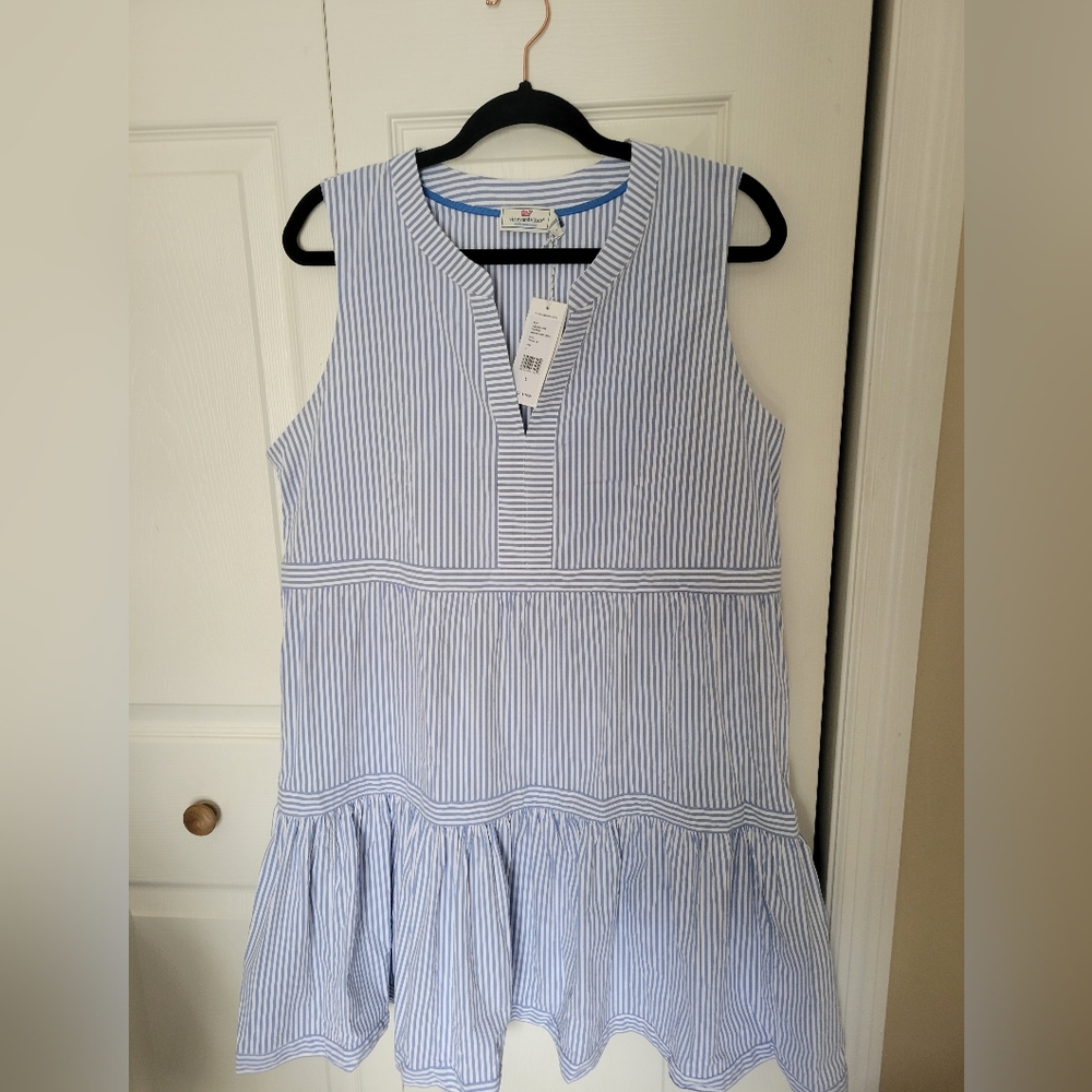 Vineyard Vines Tiered Harbor dress size L
